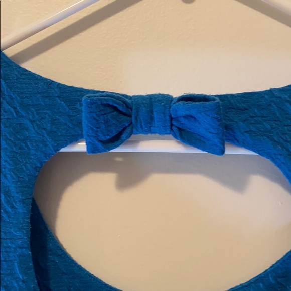 Dress - Picture 4 of 4